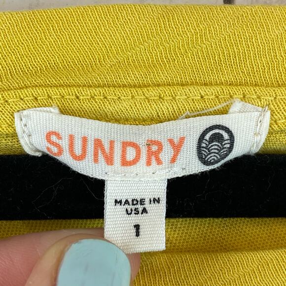 Sundry Yellow Graphic "Take A Trip" Tie Back Short Sleeve T-Shirt Size 1/Small - Picture 7 of 12